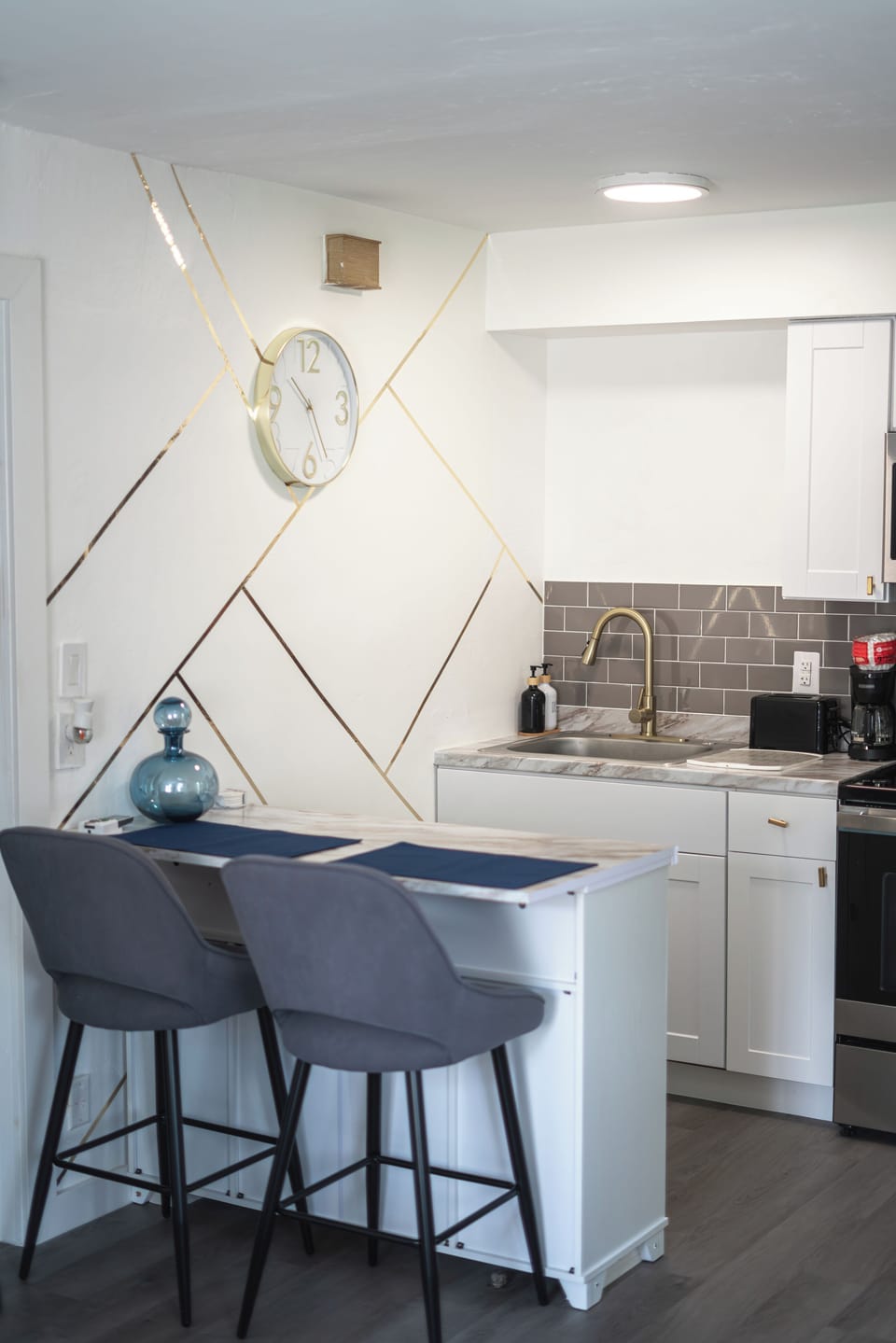 Kitchen and Dining 1