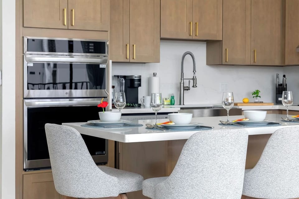 First unit kitchen with modern appliances