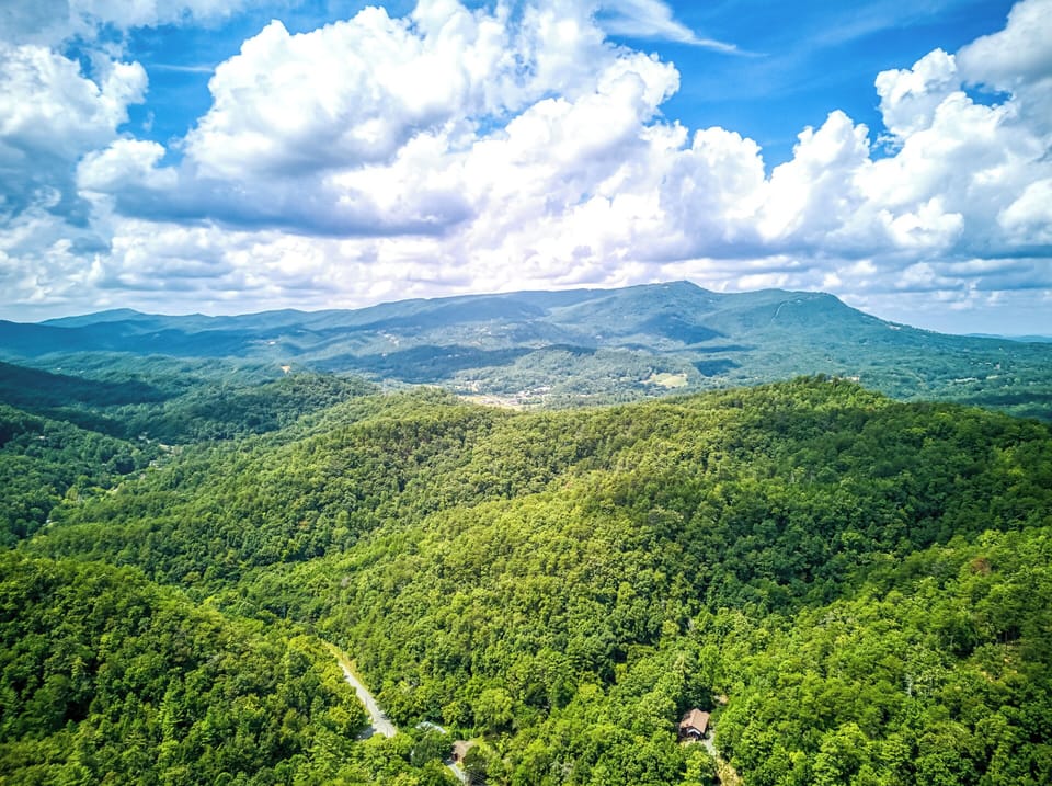 Smoky Mountain Cabin with Mountain Views "Awesome Views" - Panoramic views