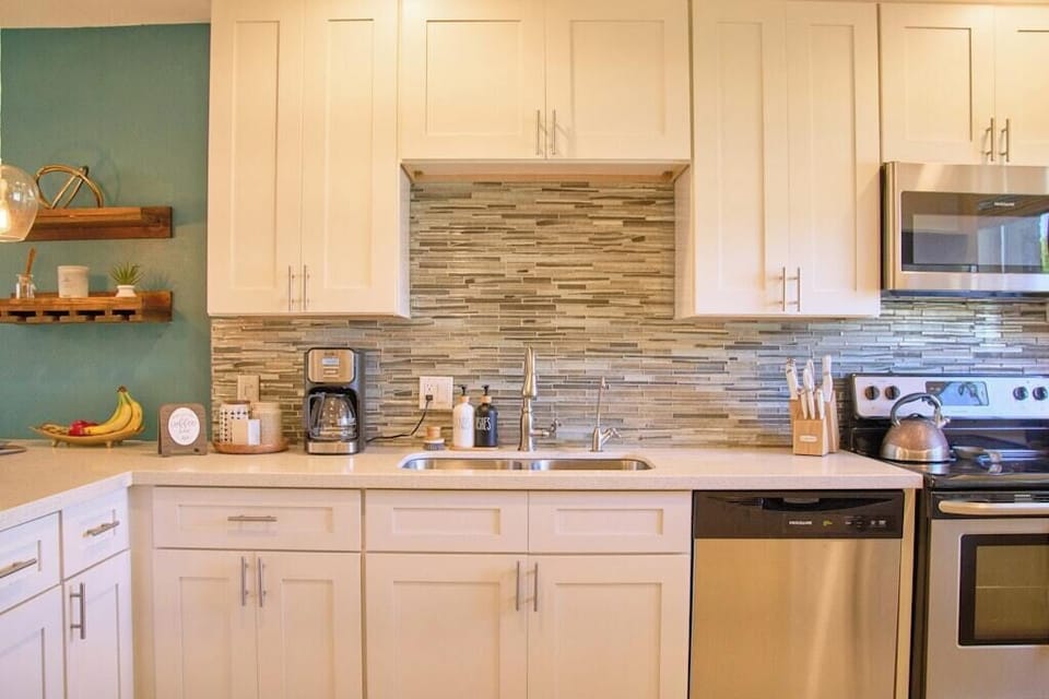 Full kitchen so you can prepare all your meals, just like at home