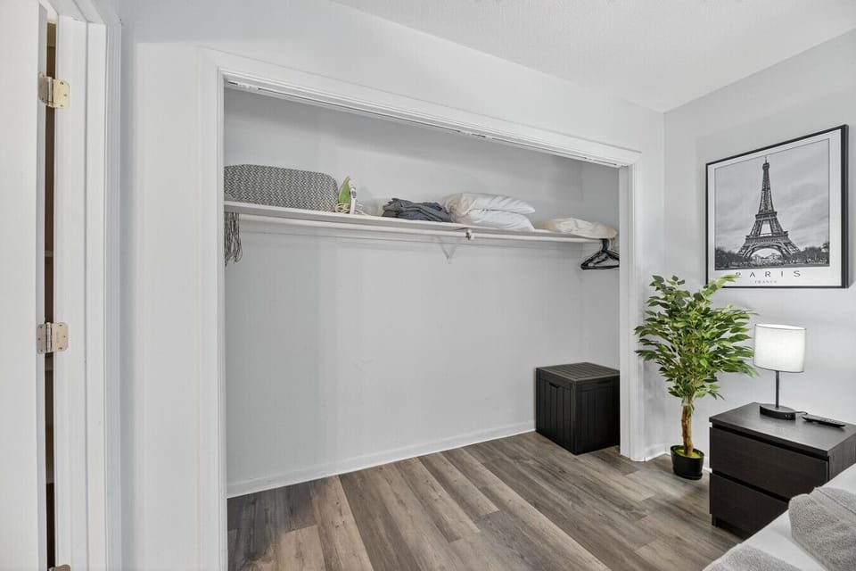 Bedroom Closet