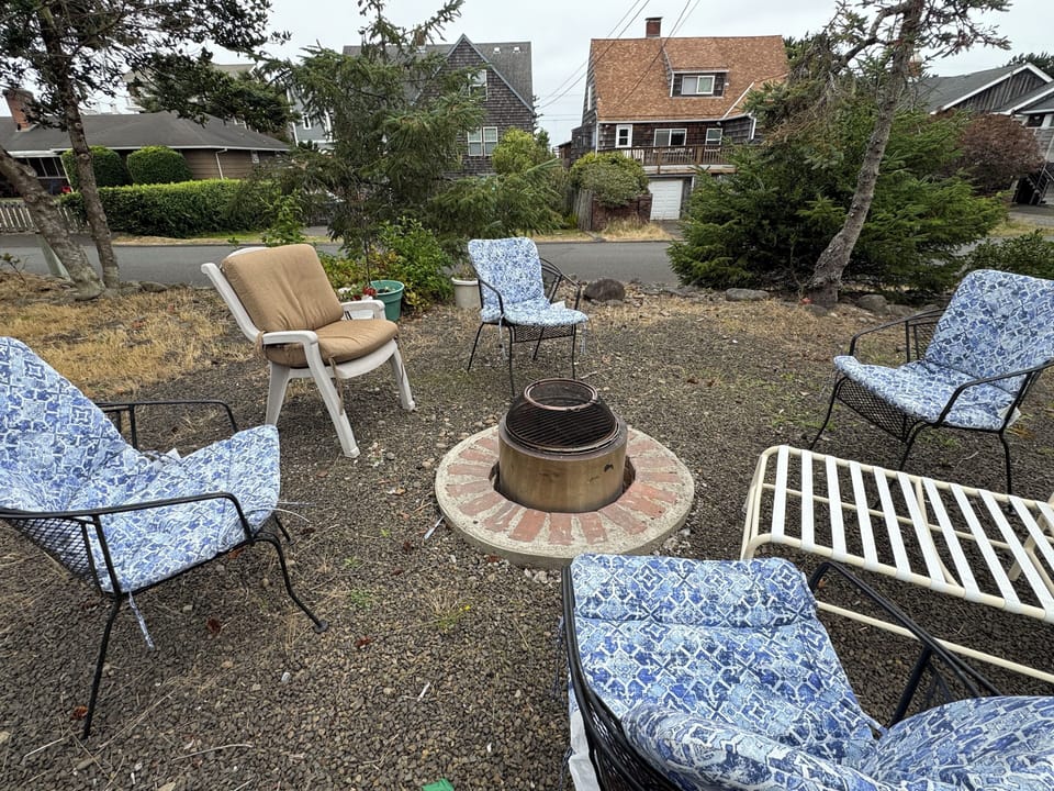 Gather 'Round the pit for fire roasting S'mores