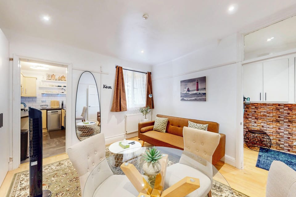 Living room.