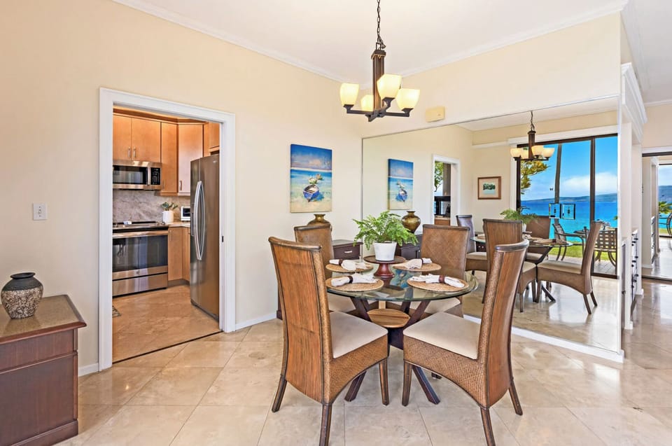 Second unit, dining