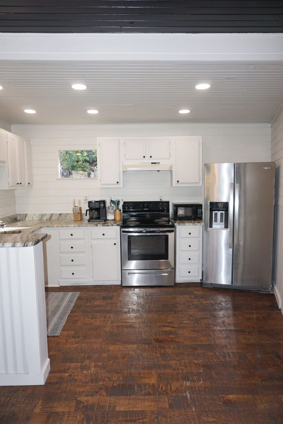 Fully stocked kitchen