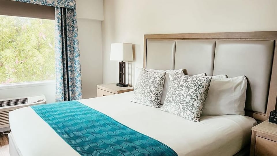 Unit w/ King size bed