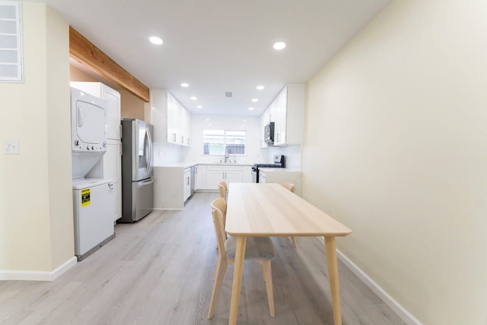 Dinning Room. Happy Eating Place. 