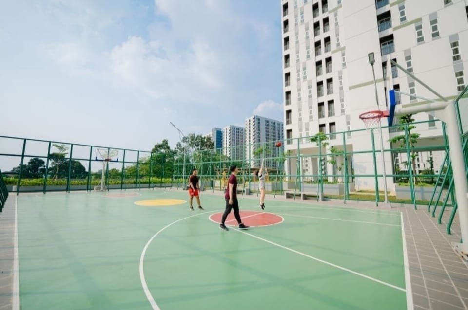 Sport court