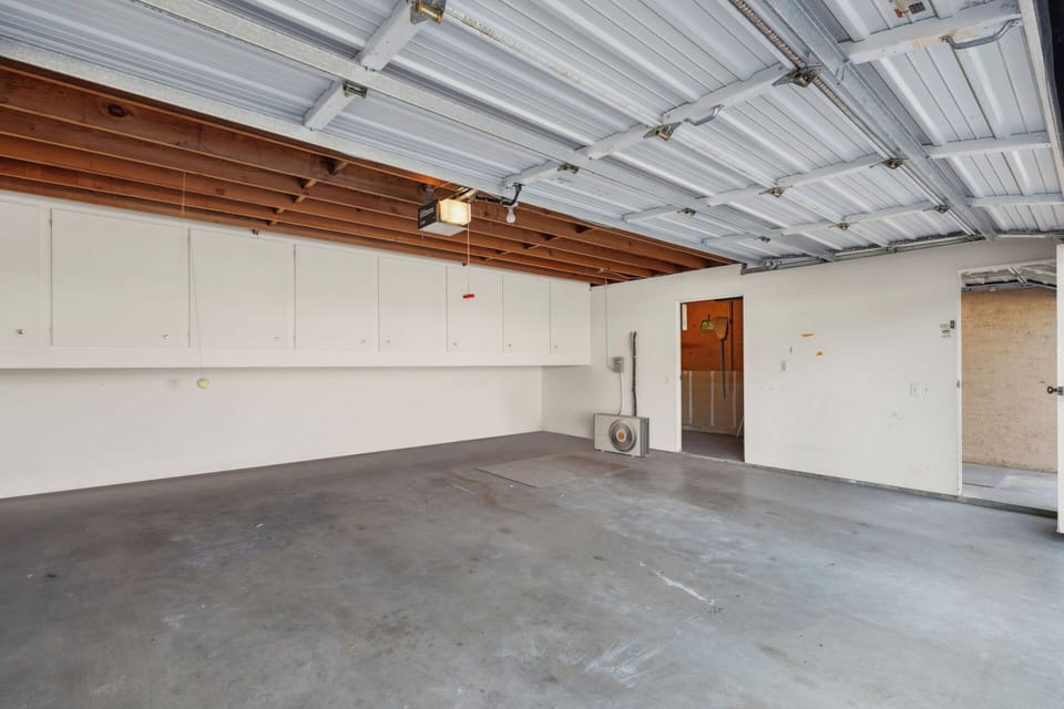 2 Car Garage