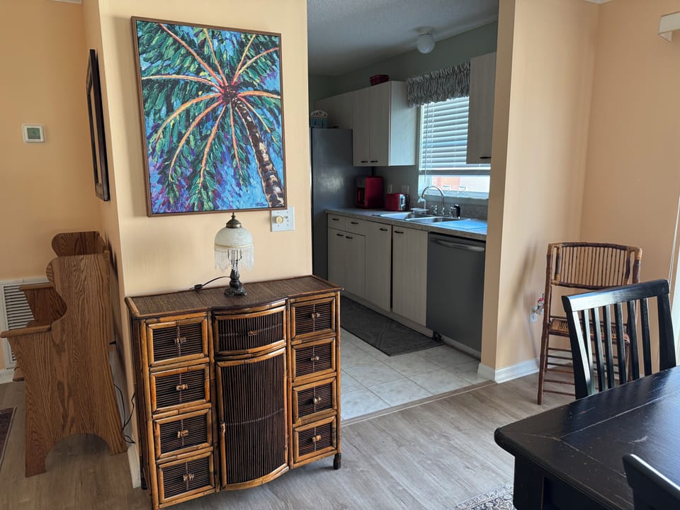 Dining leading to kitchen