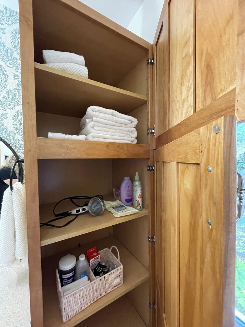 towels, toiletries and hair dryer provided