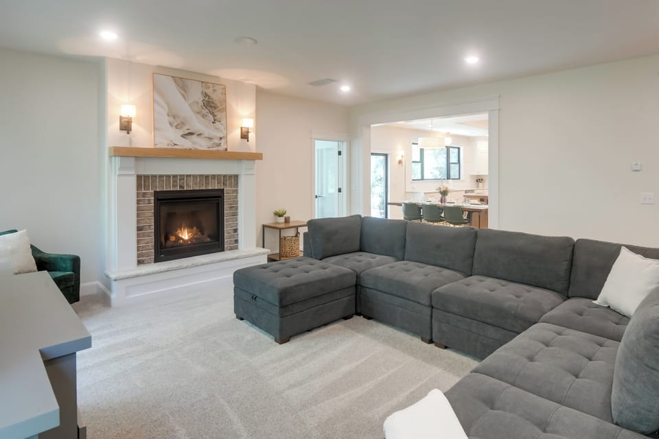 Rigby Vacation Rental | 4BR | 3.5BA | 4,100 Sq Ft | Steps to Enter