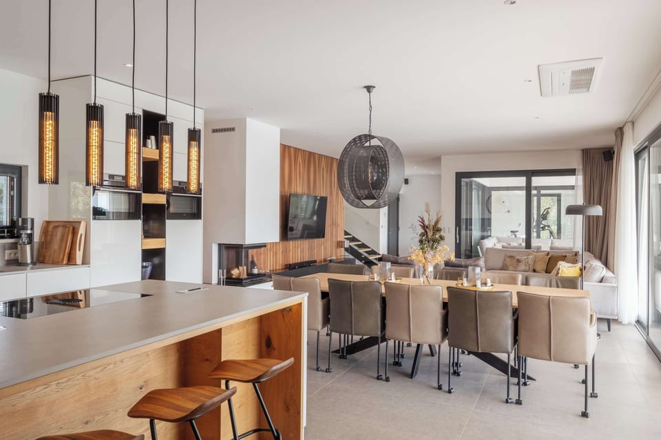 Kitchen and living room