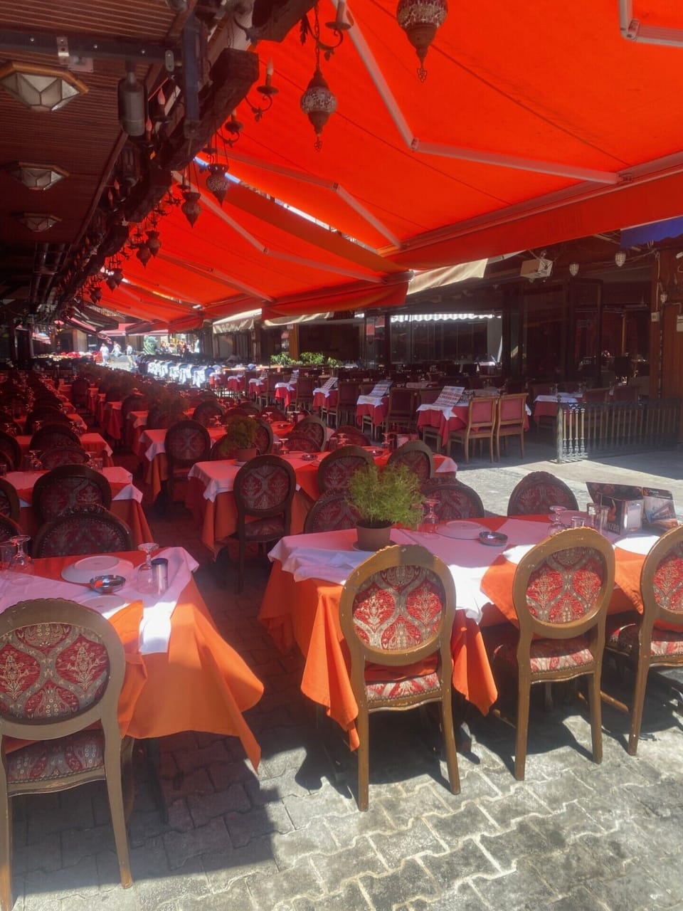 Outdoor dining