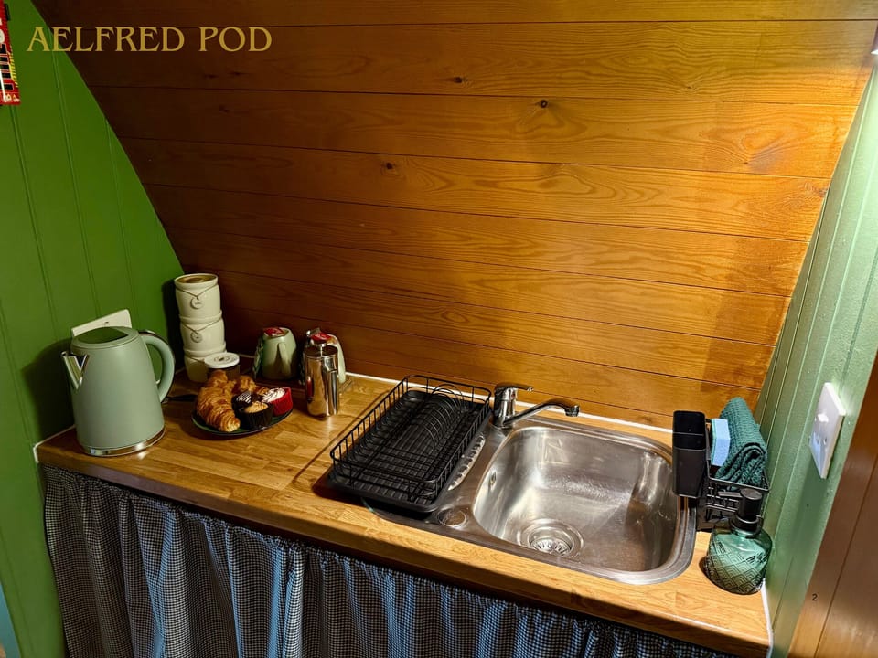 Kitchenette