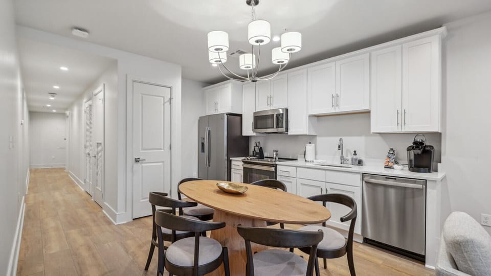 Dining Area + Kitchen 2, Perfect for Family Meals!