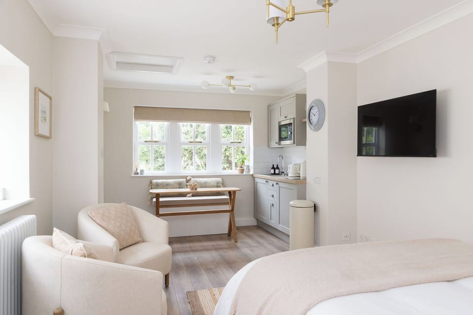 Kitchen and seating area 