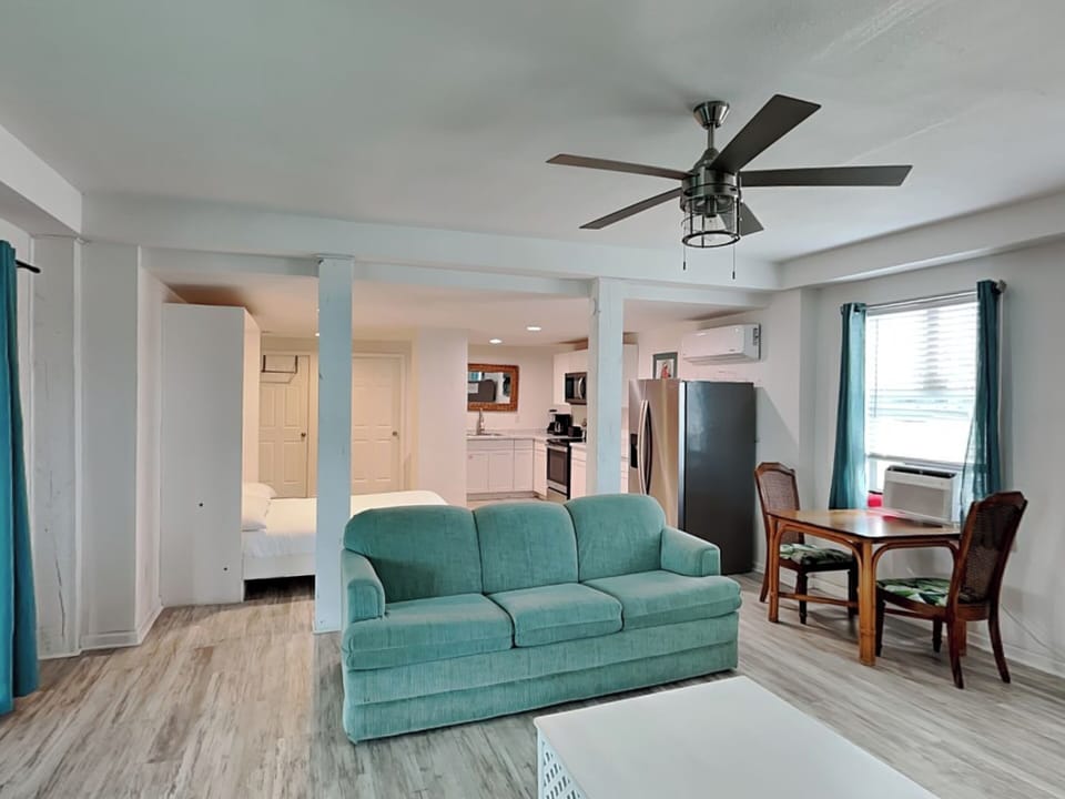 Sea Treasure A - Studio Living Area, First Floor