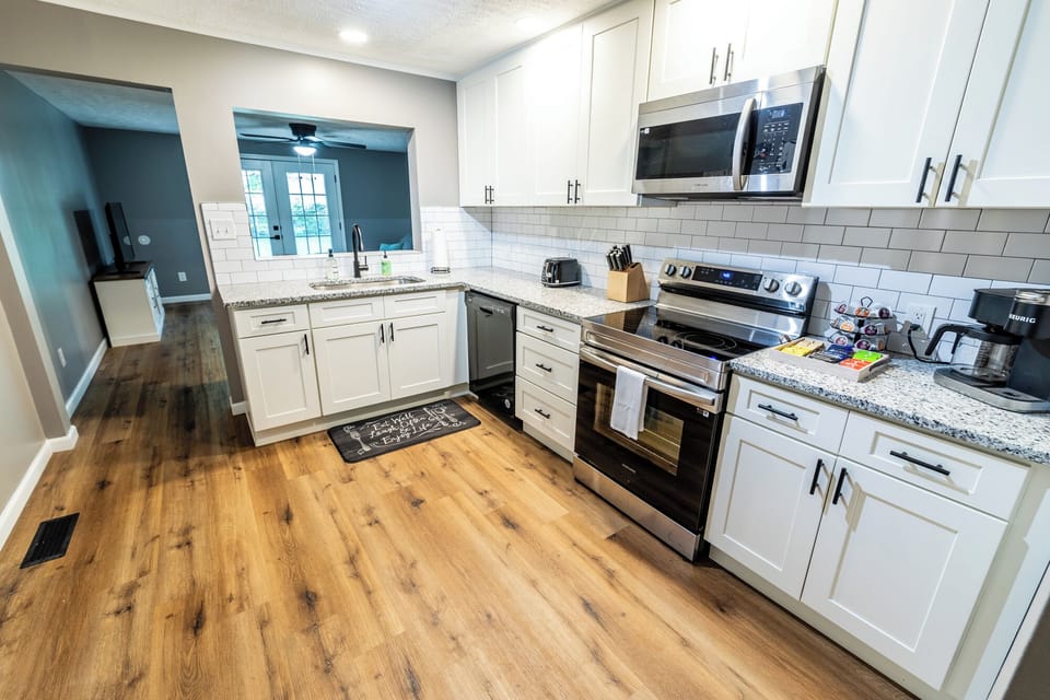Fully Stocked Kitchen