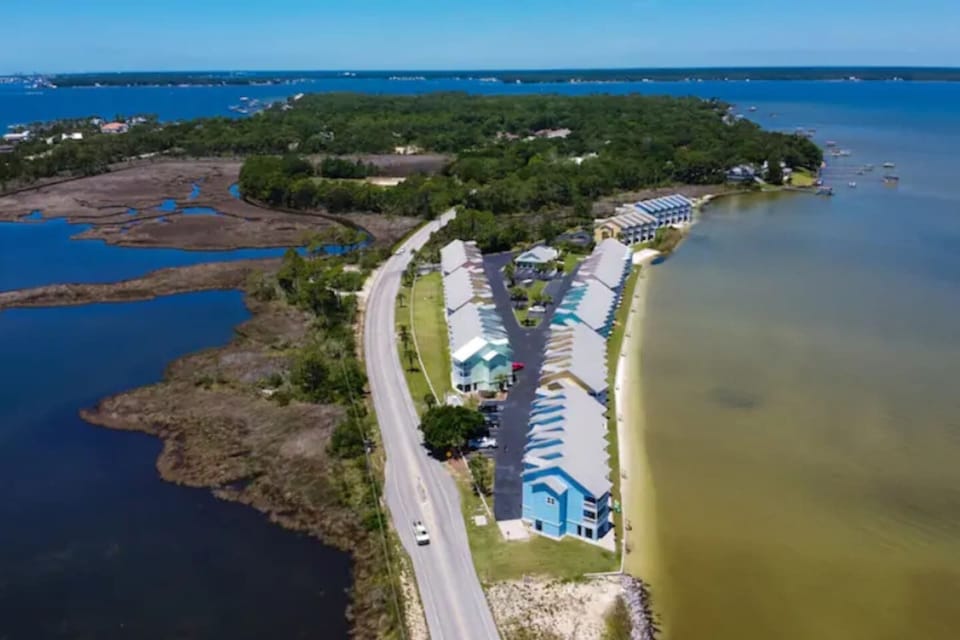 Bay Paradise, Innerarity Townhomes, Perdido Key FL