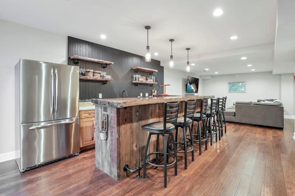 Wet bar