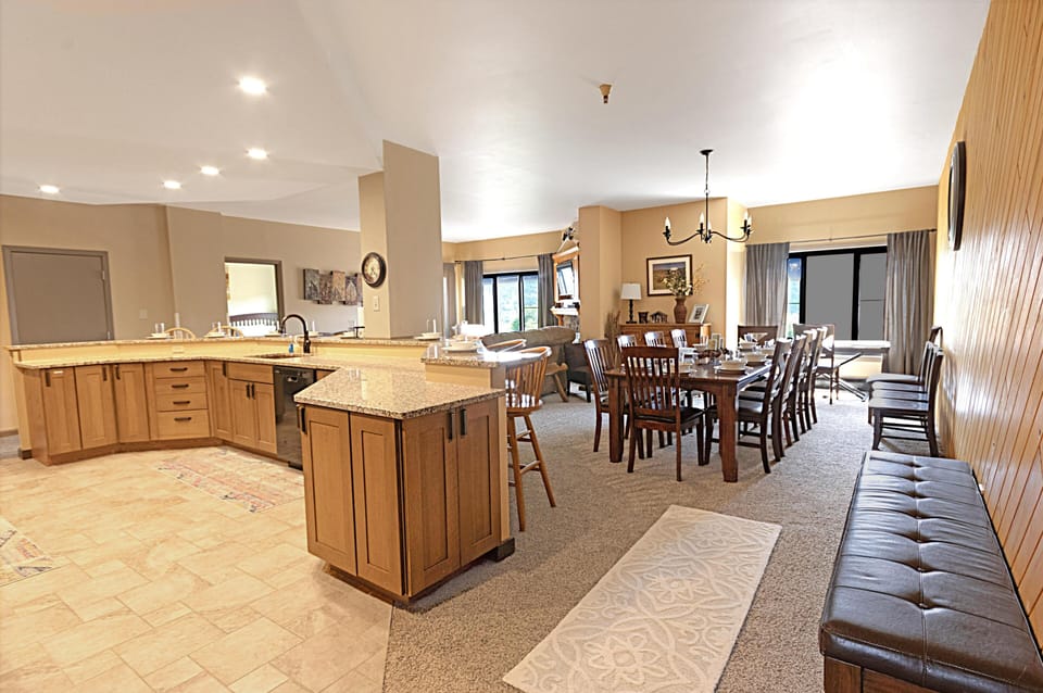 Welcome home to the Silver Creek Penthouse!  Gather, cook, and connect in the warm, inviting heart of the spacious kitchen.