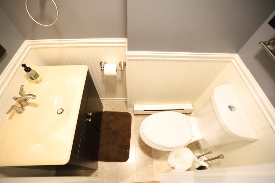 Second Half Bath in Condo close to Town Square