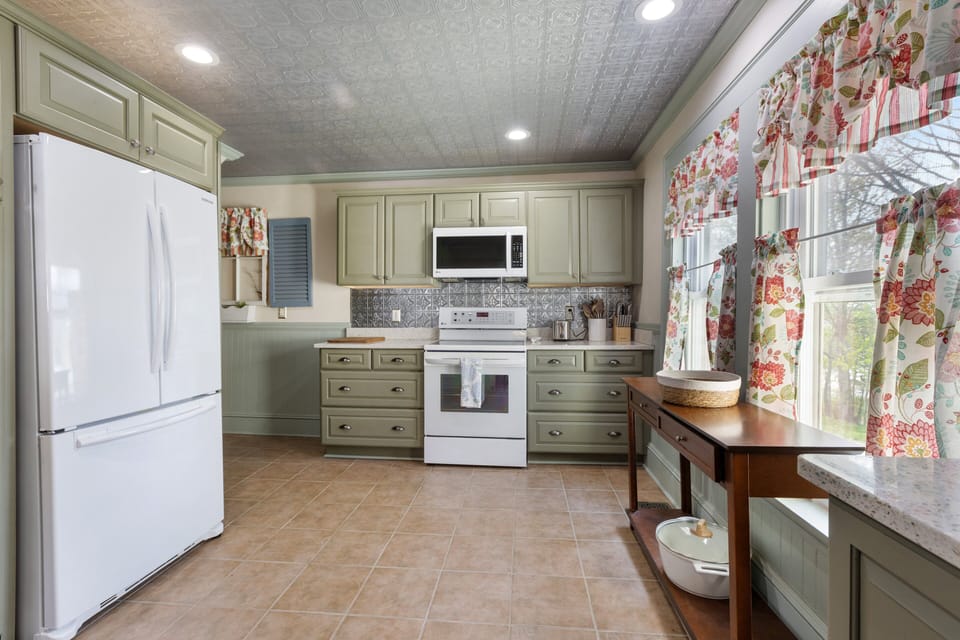 Enjoy the modern amenities like a fully equipped kitchen.