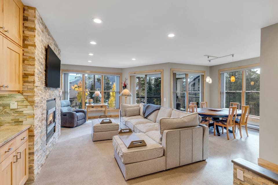 Welcome to our Keystone Condo!