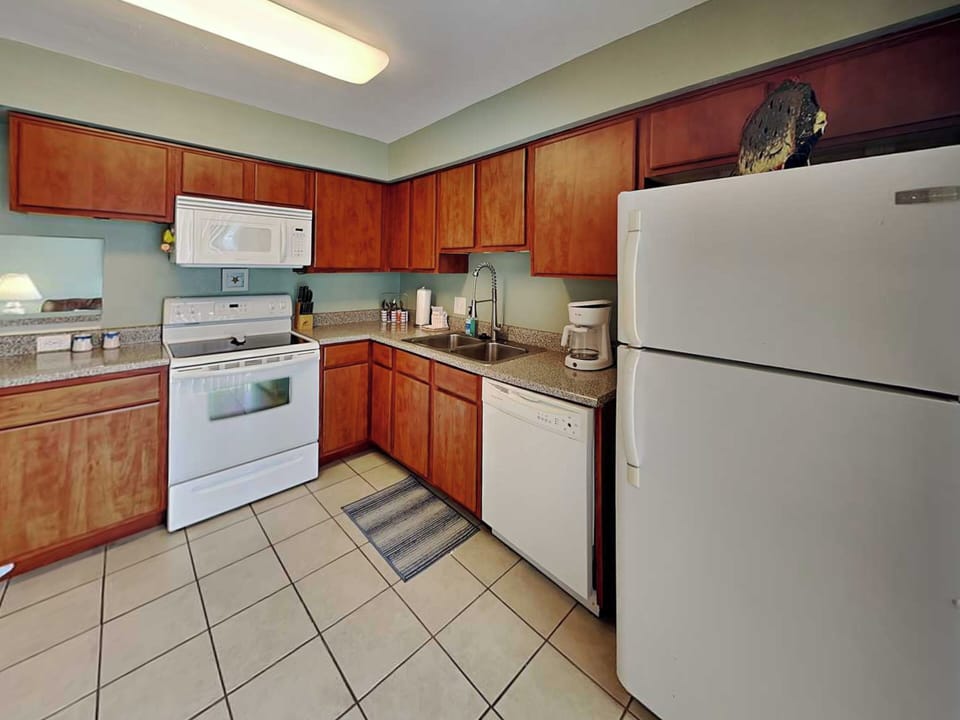 Full Kitchen - Coffee Maker