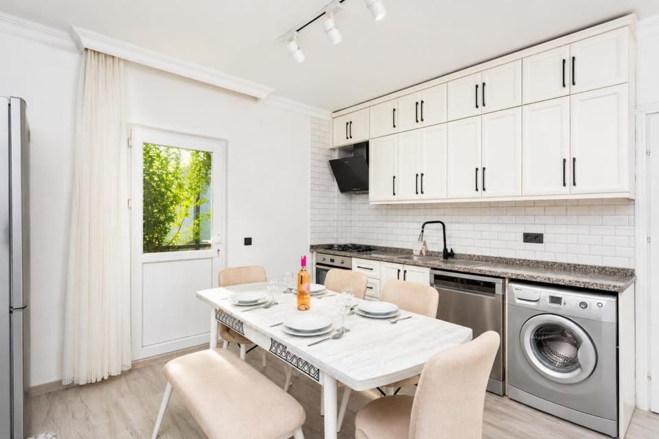 Equipped kitchen