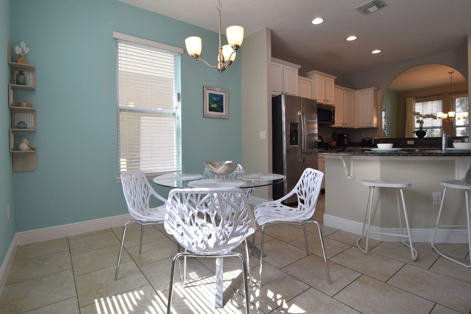 Breakfast nook