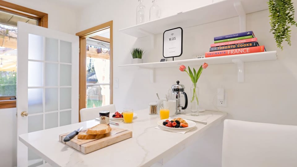 Start the day with coffee and breakfast in this bright kitchen nook, complete with fast fibre Wi-Fi throughout the home.