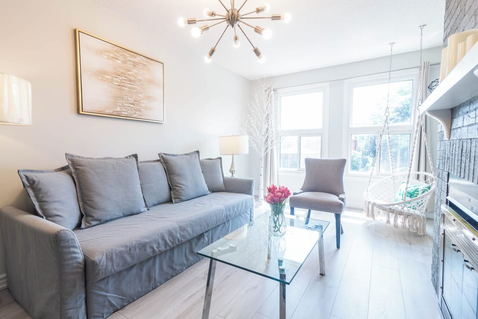Family Room with Sofa Bed, Swing & Fireplace