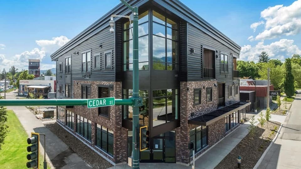 5th and Cedar Condos 