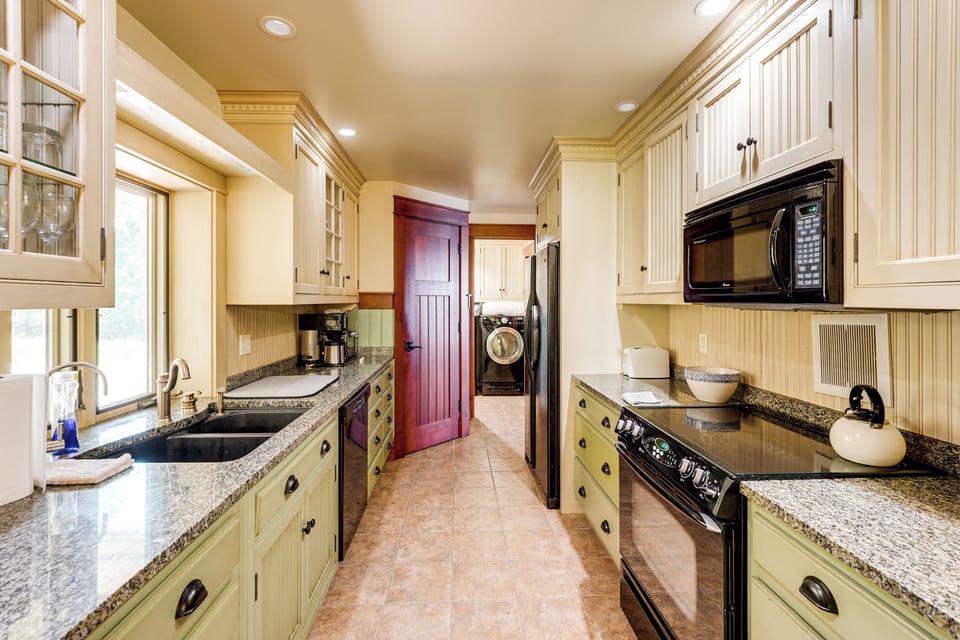 Kitchen | Cooking Basics | Drip Coffee Maker | Main Floor