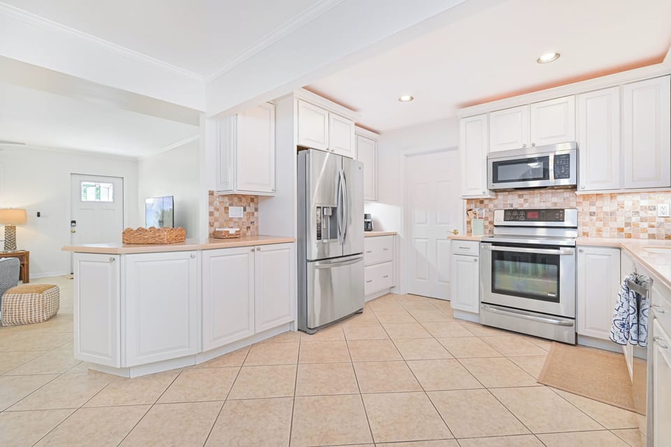 Coral Cove - Fully equipped kitchen