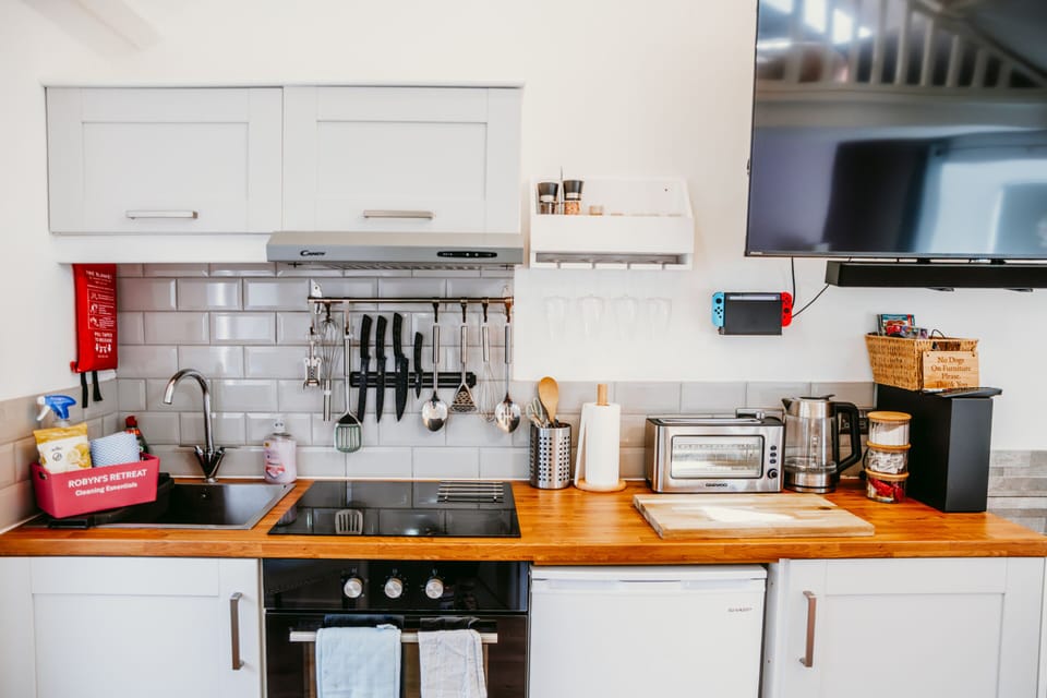 kitchen area 