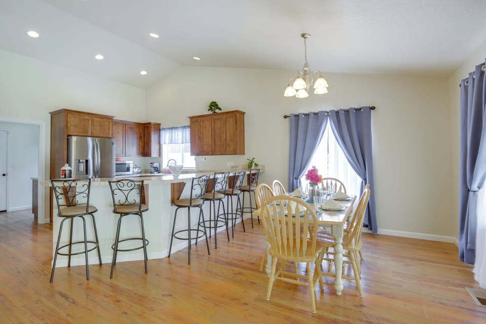 Dining Area | Kitchen | Cooking Basics