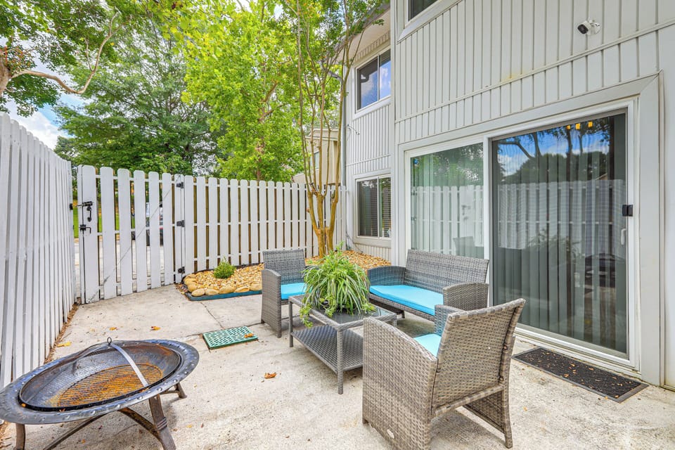 Conyers Vacation Rental | 2BR | 1BA | Stairs Required | 950 Sq Ft