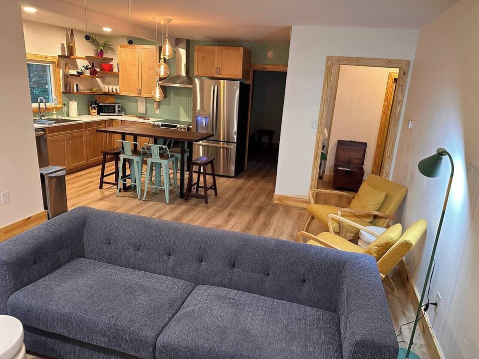 Views from living room to kitchen