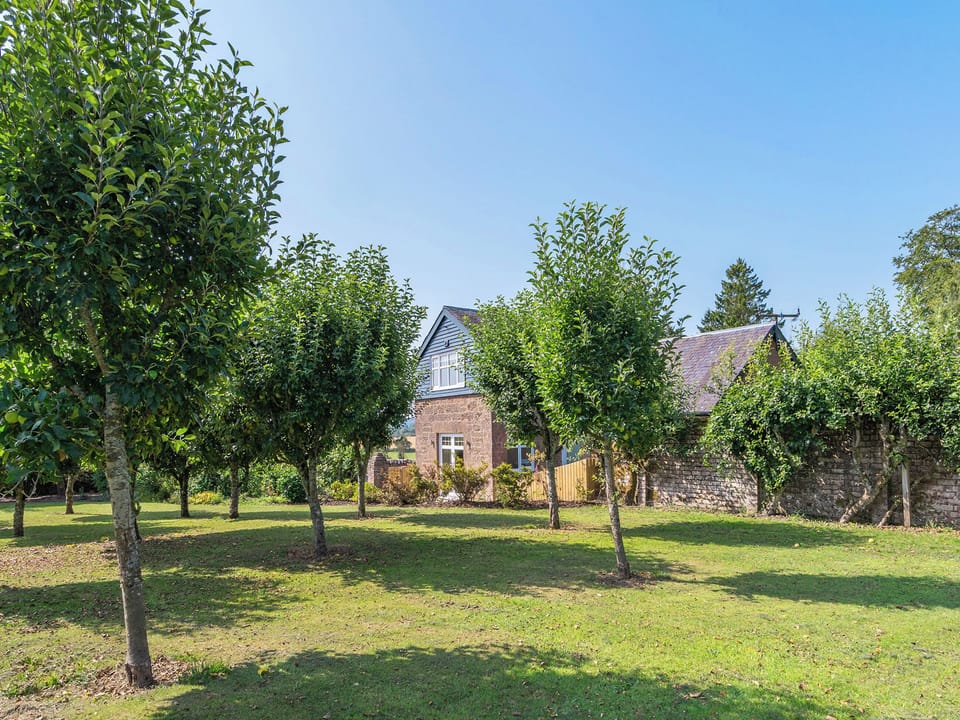 Exterior | Gardener&rsquo;s Cottage, Kirkton of Lethendy