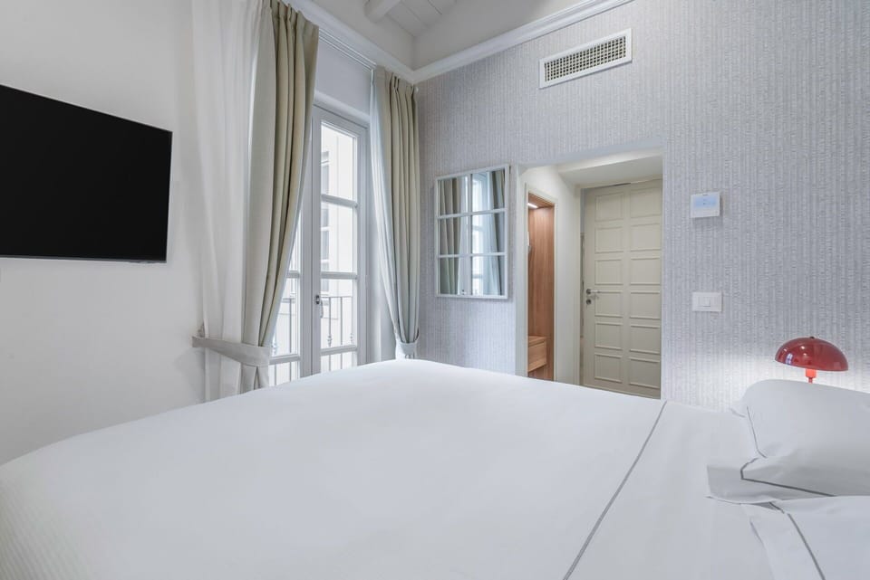 Autumn, Bedroom, Spring, Summer, Winter