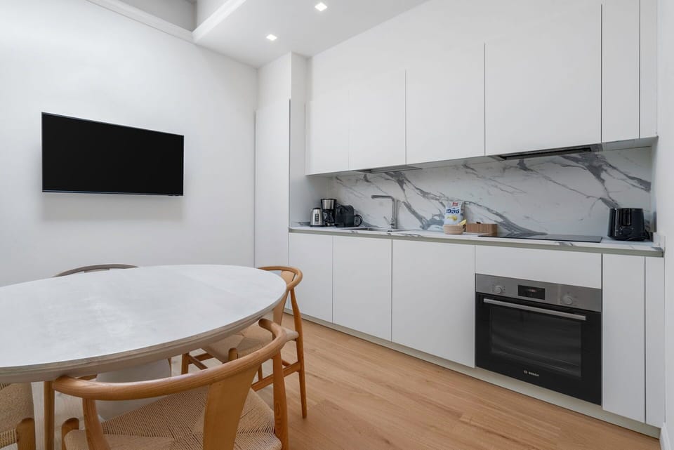 Autumn, Kitchen, Living Room, Spring, Summer, Winter