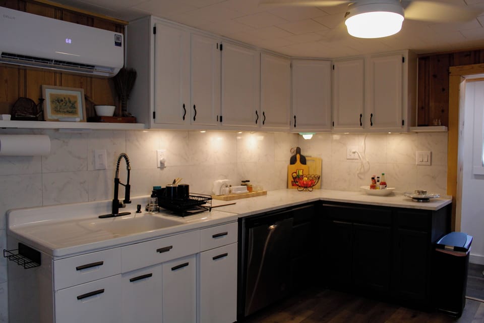 Well equipped kitchen