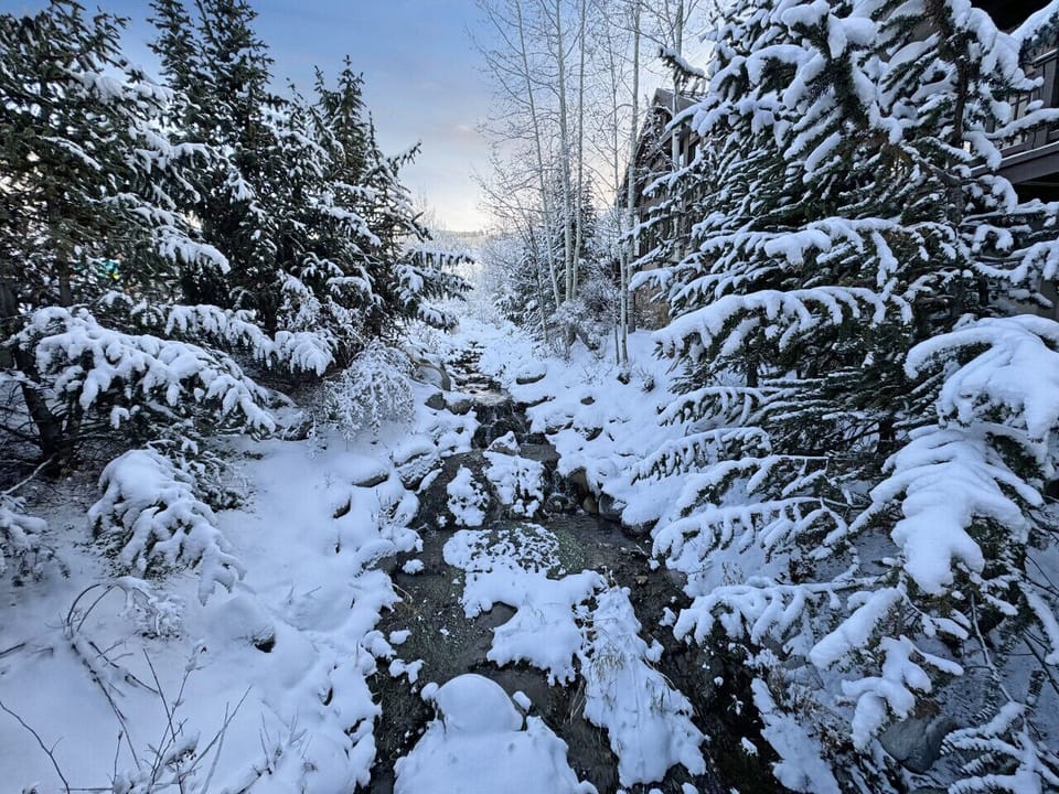 Arrowhead Village surrounds you with mountain beauty, just off the ski runs, creeks flow with fresh alpine water, adding a serene, natural charm. It’s a peaceful retreat where nature is always close at hand, enhancing your Beaver Creek ski getaway