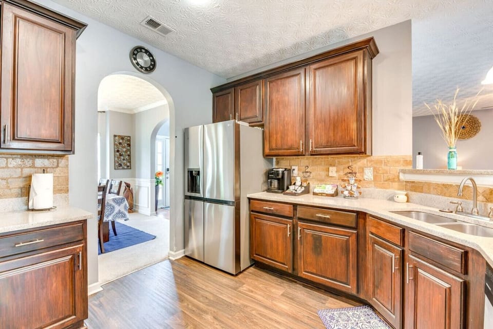 Kitchen | 1st Floor | Keurig & Drip Coffee Makers | Dishwasher | Spices
