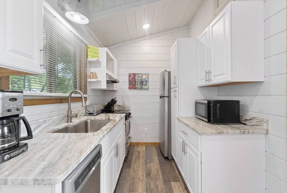 81486755-e0d9-4b3f-95eb-fbd14a99da6c