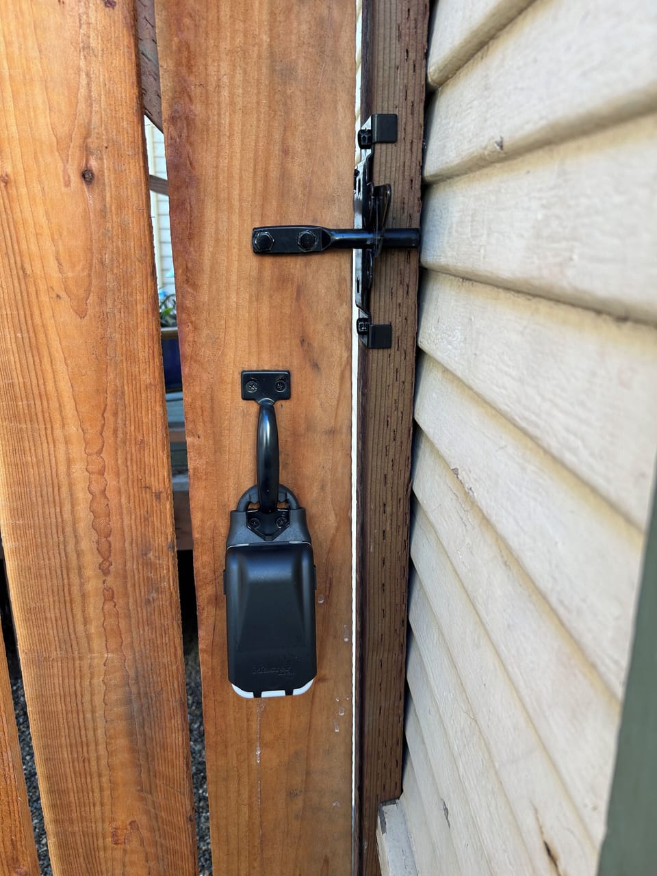 Lockbox for self check-in.