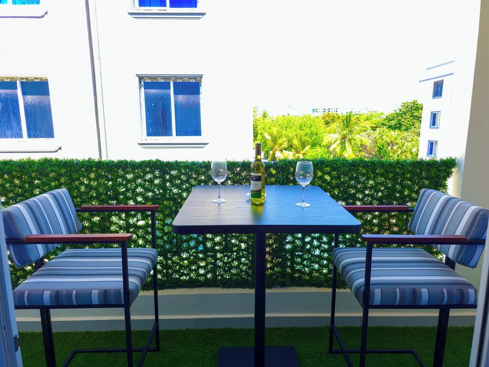 balcony